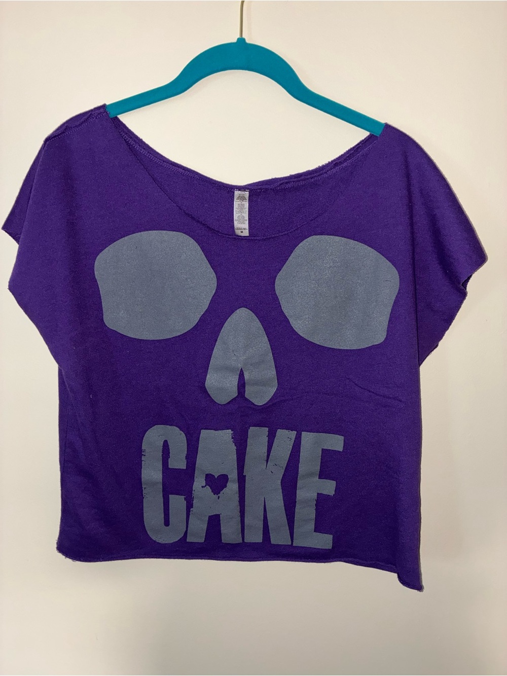 flag nor fail Purple Short-Sleeve Graphic Crop Tee with Gray Skull